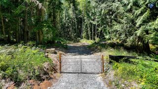 471 Summerland Rd, Bellingham, WA 98229