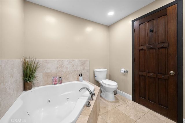 38225 Camino Sierra Road, Temecula, CA 92592