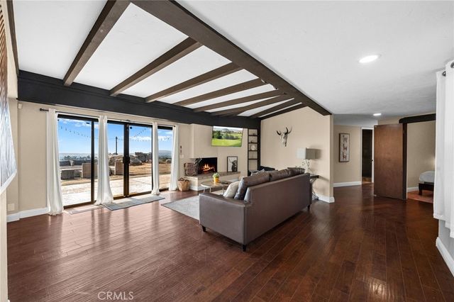 38225 Camino Sierra Road, Temecula, CA 92592