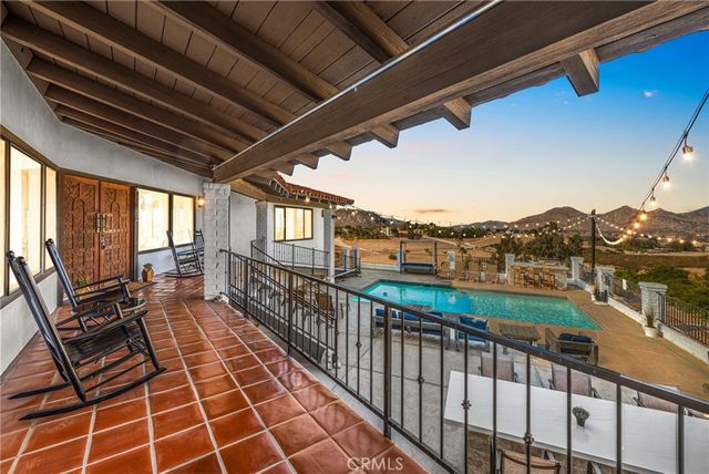 38225 Camino Sierra Road, Temecula, CA 92592