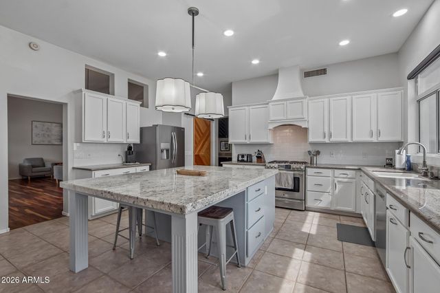 7453 W PARAISO Drive, Glendale, AZ 85310