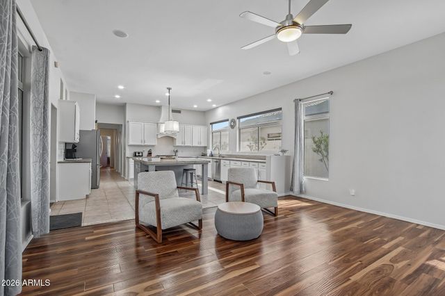 7453 W PARAISO Drive, Glendale, AZ 85310