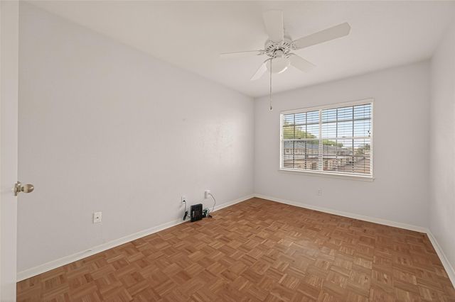6404 Burgoyne Road 159, Houston, TX 77057