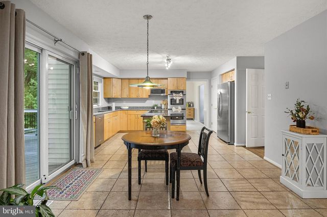 6111 DRY LEAF PATH, Columbia, MD 21044