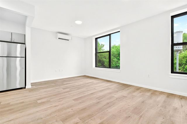 359 Bronx River Avenue 3B, Bronx, NY 10473