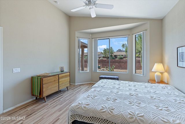 8071 W Mesa Point Drive, Tucson, AZ 85743