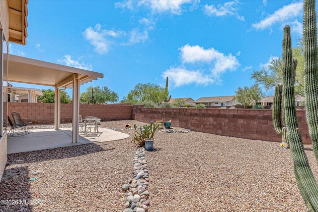 8071 W Mesa Point Drive, Tucson, AZ 85743