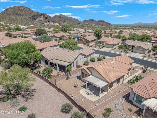 8071 W Mesa Point Drive, Tucson, AZ 85743