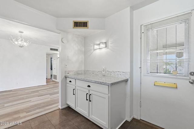 740 N 62ND Street, Mesa, AZ 85205