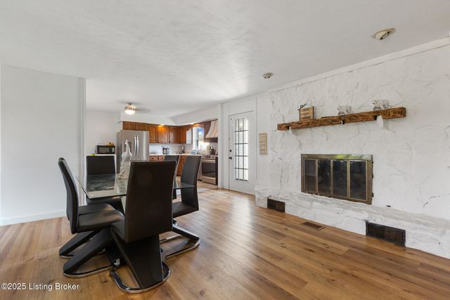 1423 Sullivan Ln, Bardstown, KY 40004