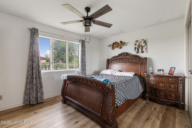 1423 Sullivan Ln, Bardstown, KY 40004