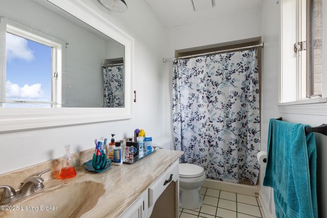 1423 Sullivan Ln, Bardstown, KY 40004