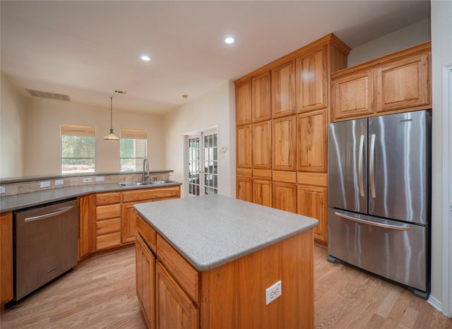4401 Sam Bass RD, Round Rock, TX 78681