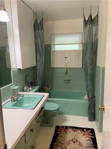 1357 Vista Leaf Drive, Decatur, GA 30033