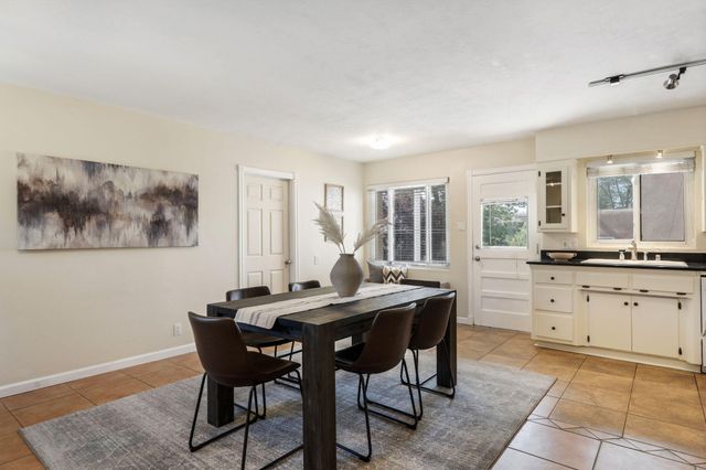 801 Monroe Street NE, Albuquerque, NM 87110