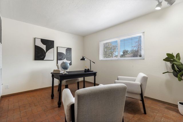 801 Monroe Street NE, Albuquerque, NM 87110