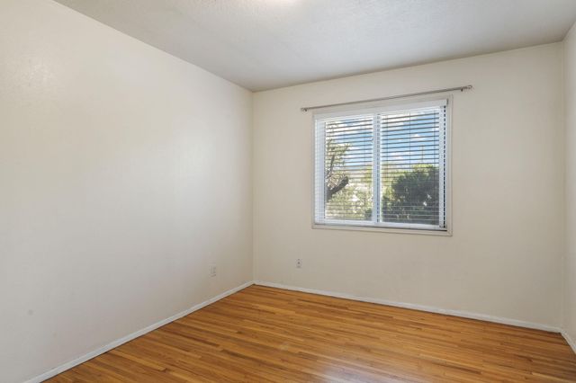 801 Monroe Street NE, Albuquerque, NM 87110