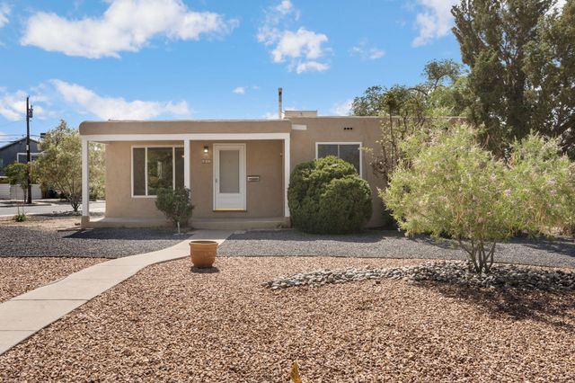 801 Monroe Street NE, Albuquerque, NM 87110