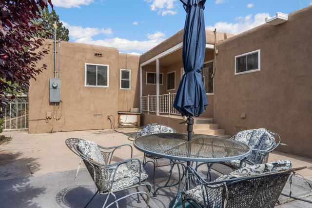 801 Monroe Street NE, Albuquerque, NM 87110