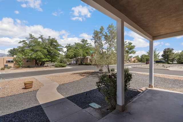 801 Monroe Street NE, Albuquerque, NM 87110
