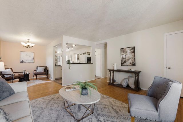 801 Monroe Street NE, Albuquerque, NM 87110