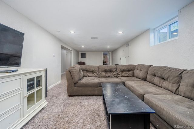 6657 S Lee Court, Centennial, CO 80121