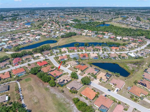 1305 CRYSTAL GREENS DRIVE, Sun City Center, FL 33573