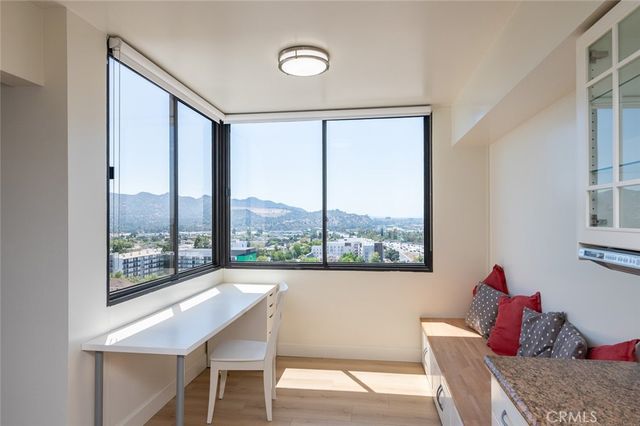 345 Pioneer Drive 1404, Glendale, CA 91203