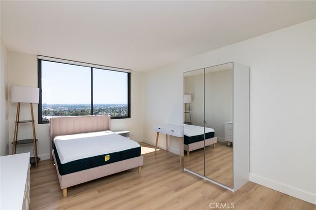 345 Pioneer Drive 1404, Glendale, CA 91203