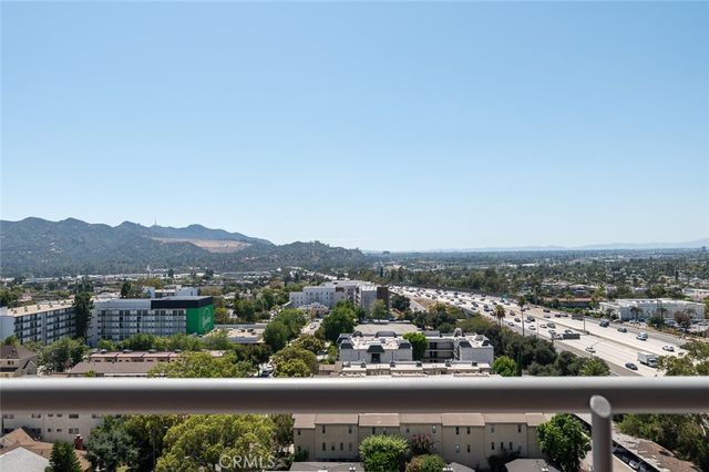 345 Pioneer Drive 1404, Glendale, CA 91203