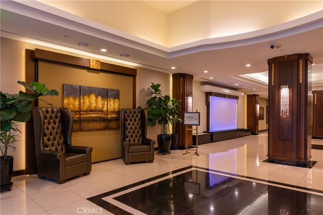 345 Pioneer Drive 1404, Glendale, CA 91203