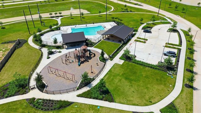 209 Bright Bluff Circle, Waller, TX 77484