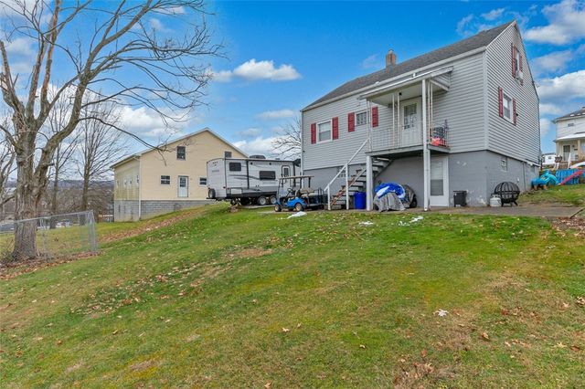 20 Crawford St, North Union Twp, PA 15401
