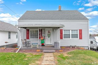 20 Crawford St, North Union Twp, PA 15401