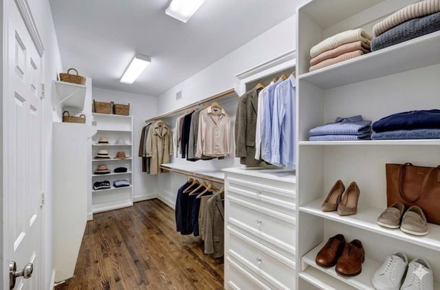 4028 Riley Street, West University Place, TX 77005