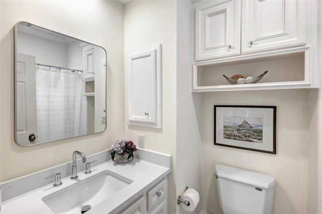 4028 Riley Street, West University Place, TX 77005