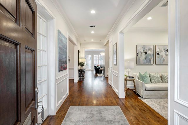 4028 Riley Street, West University Place, TX 77005