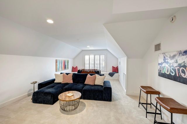 4028 Riley Street, West University Place, TX 77005