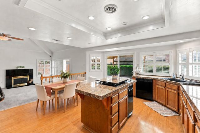 8908 Royal Gate Way, Elk Grove, CA 95624