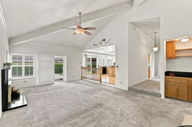 8908 Royal Gate Way, Elk Grove, CA 95624