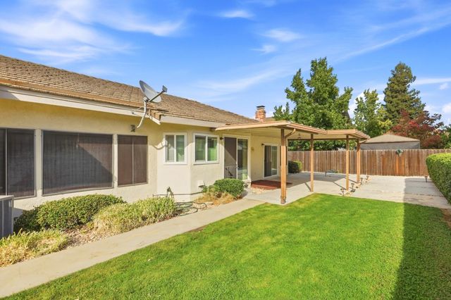 8908 Royal Gate Way, Elk Grove, CA 95624