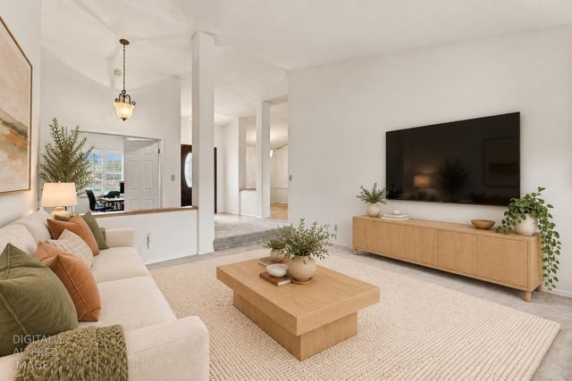 8908 Royal Gate Way, Elk Grove, CA 95624