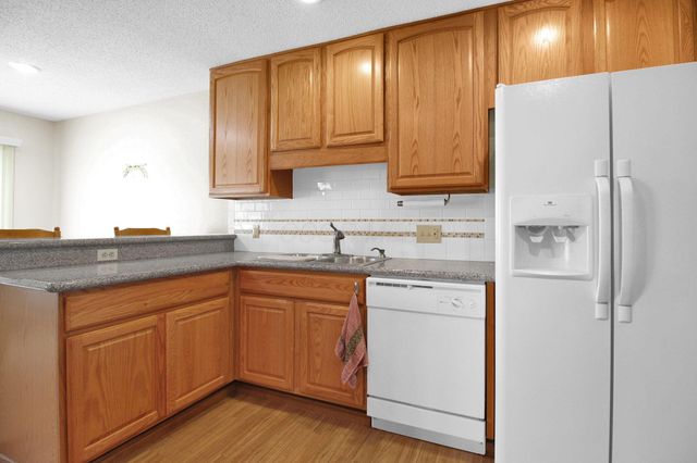 1240 Dunhurst Street, Circleville, OH 43113