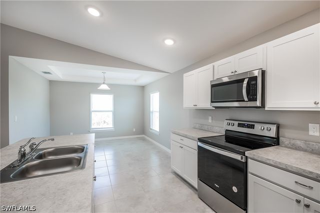 2910 61st ST W, Lehigh Acres, FL 33971