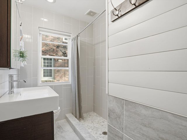 1012 N Blair Avenue, Royal Oak, MI 48067