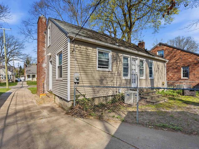 1012 N Blair Avenue, Royal Oak, MI 48067