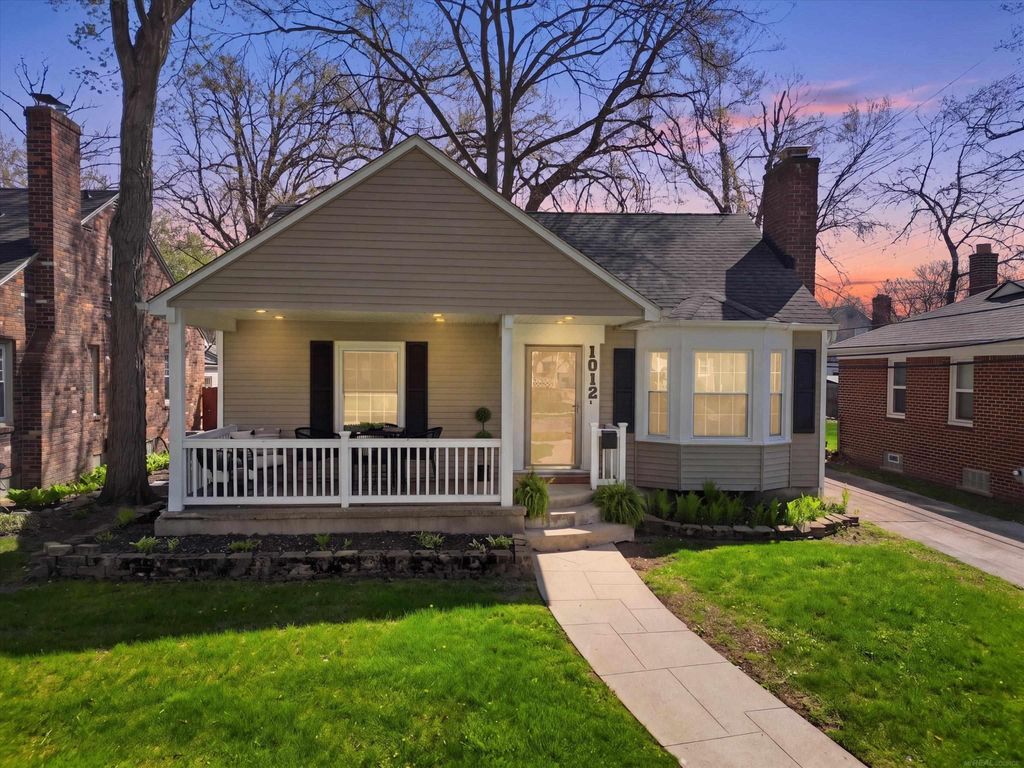 1012 N Blair Avenue, Royal Oak, MI 48067