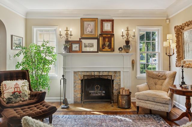 5325 Wooddale Avenue, Edina, MN 55424