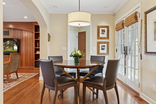 5325 Wooddale Avenue, Edina, MN 55424
