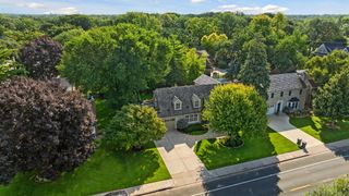 5325 Wooddale Avenue, Edina, MN 55424